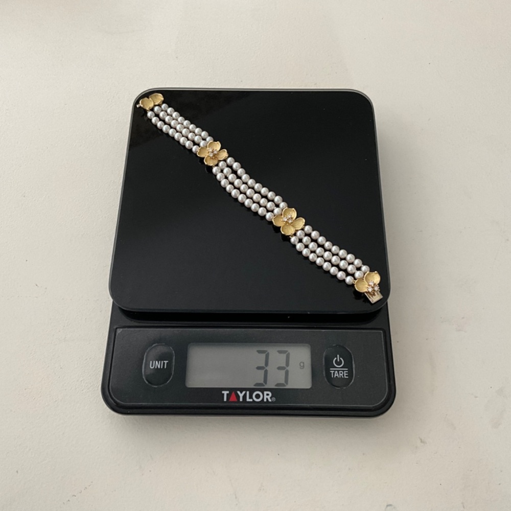 TIFFANY & CO. Vintage 18k Dogwood Diamond Akoya Pearl Bracelet - Picture 14 of 16